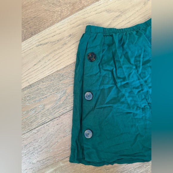 NEW Toluca Victoria Skirt - Picture 2 of 4